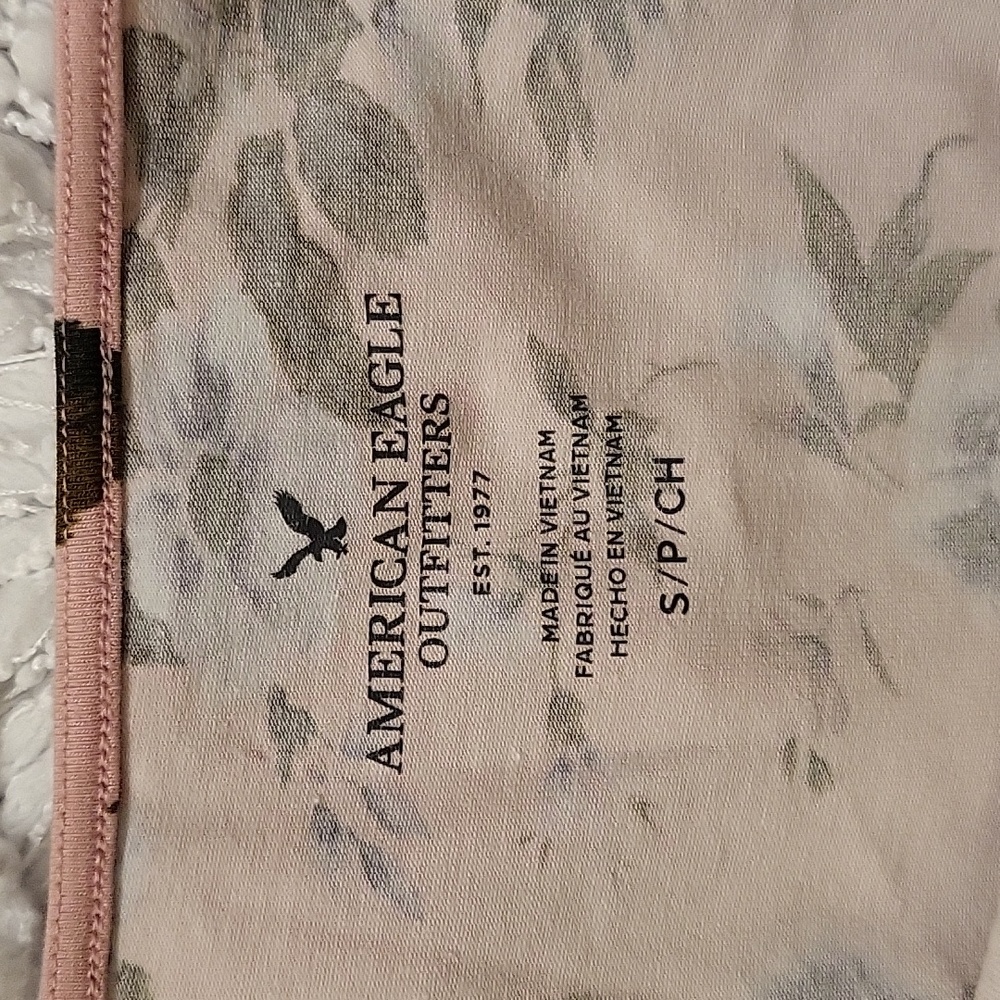 American Eagle top - Picture 8 of 11